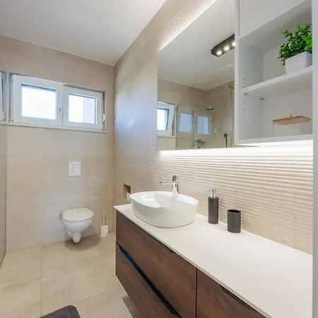 Crowonder Summer Dream New Near The Beach Apartment