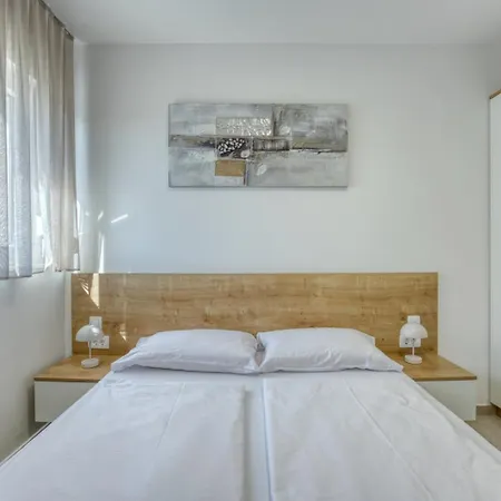 Apartment Crowonder Summer Dream New Near The Beach *