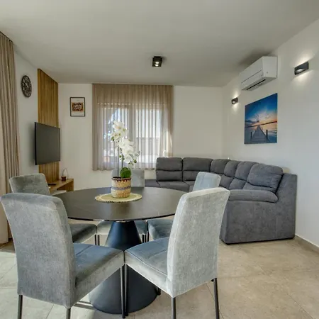 Crowonder Summer Dream New Near The Beach Apartment *