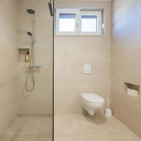 Apartment Crowonder Summer Dream New Near The Beach